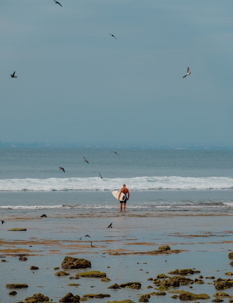Uluwatu Travel Guide by STAY IN